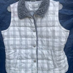 Maurices Women's White and Gray Large Plaid Vest